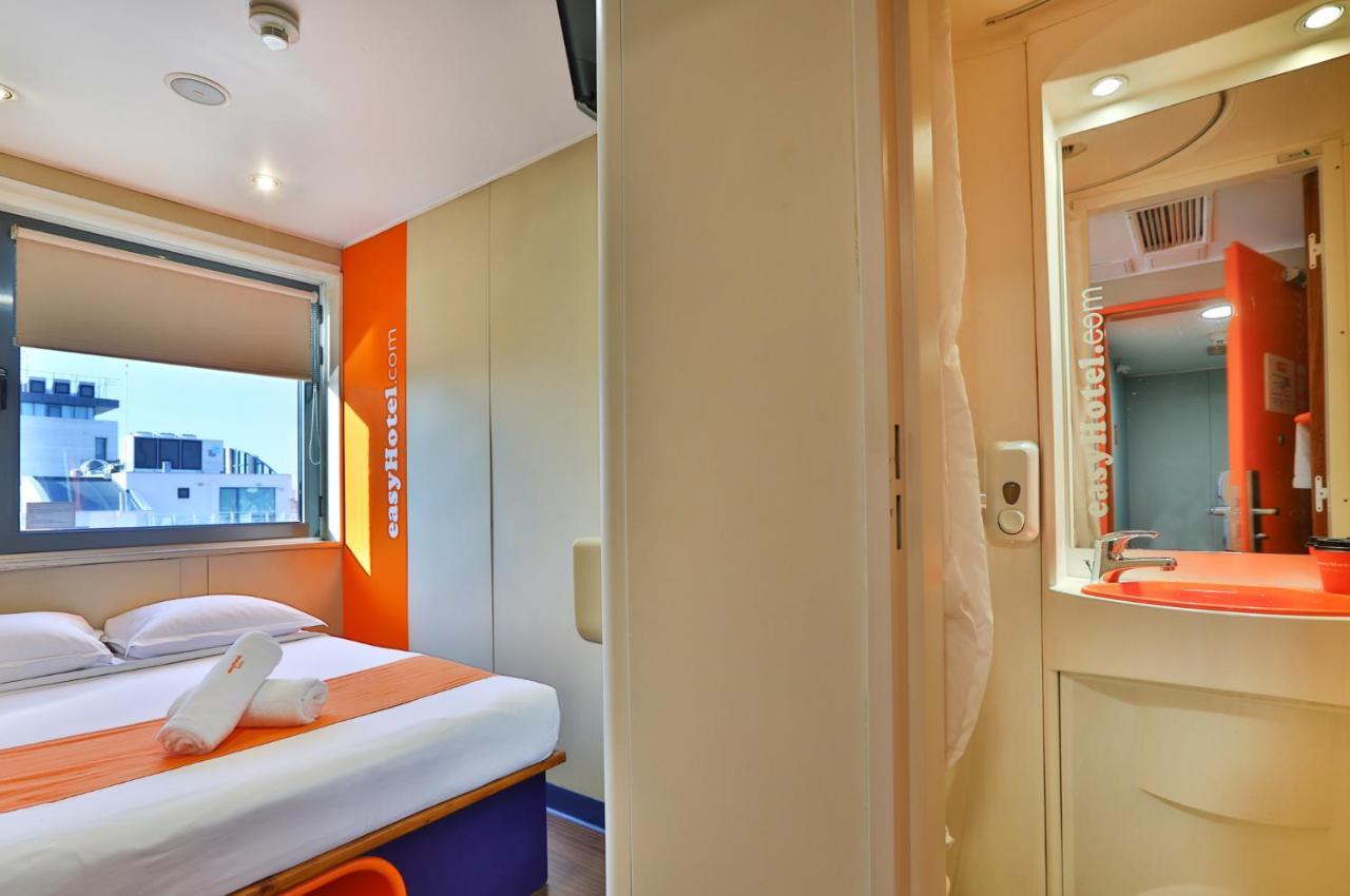 Easyhotel Hotel