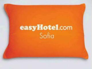 Easyhotel *